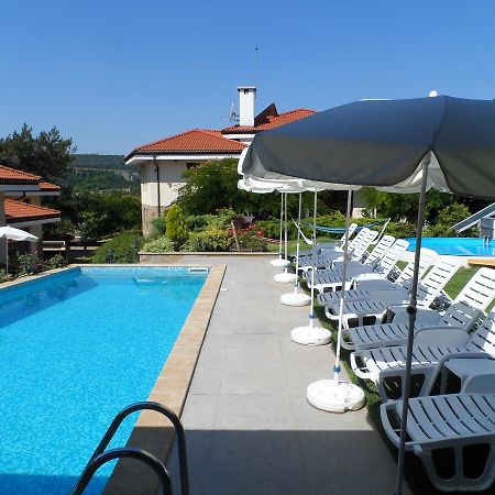 Hotel Black Stork Nisovo Екстер'єр фото
