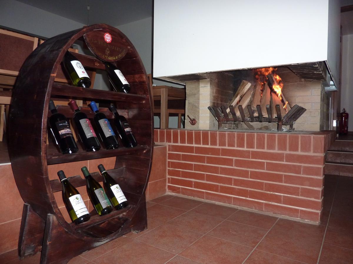 Hotel Black Stork Nisovo Екстер'єр фото