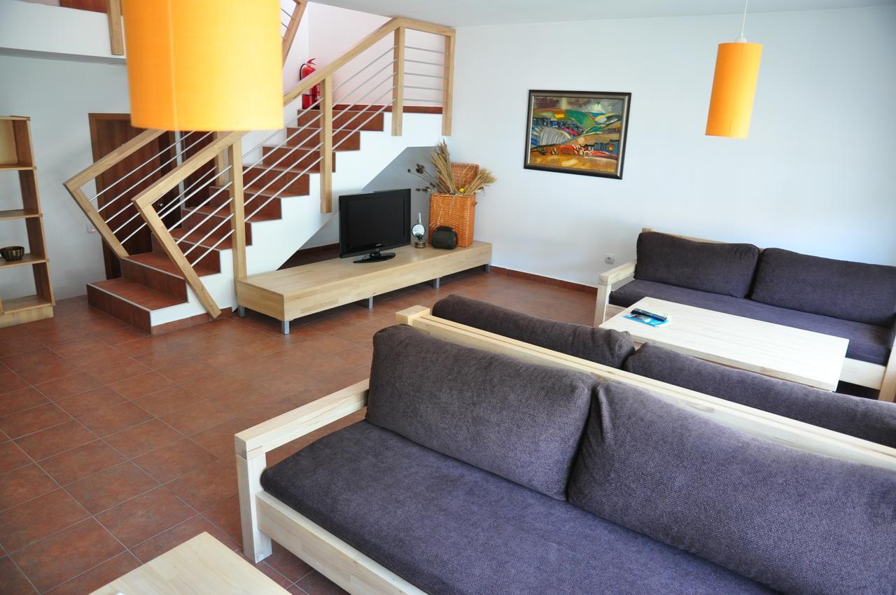 Hotel Black Stork Nisovo Екстер'єр фото