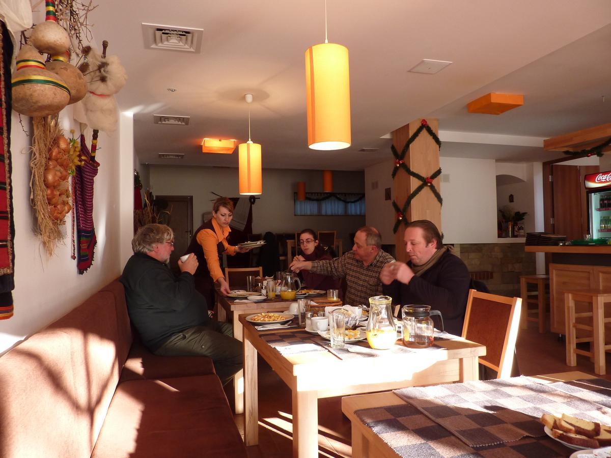 Hotel Black Stork Nisovo Екстер'єр фото